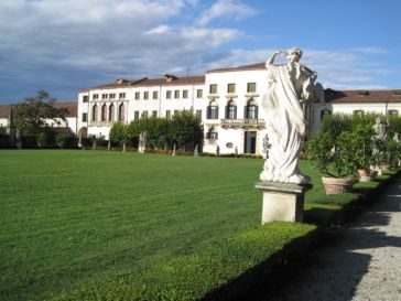 Padua Villa